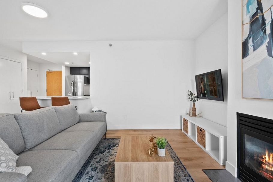 1302 120 Milross Avenue Vancouver, BC - 13