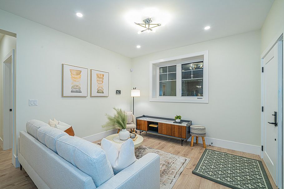 7813 Shaughnessy Street Vancouver, BC - 3
