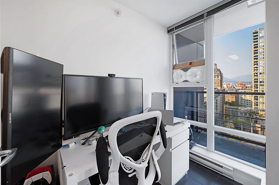 1207 602 Citadel Parade Vancouver, BC - 10