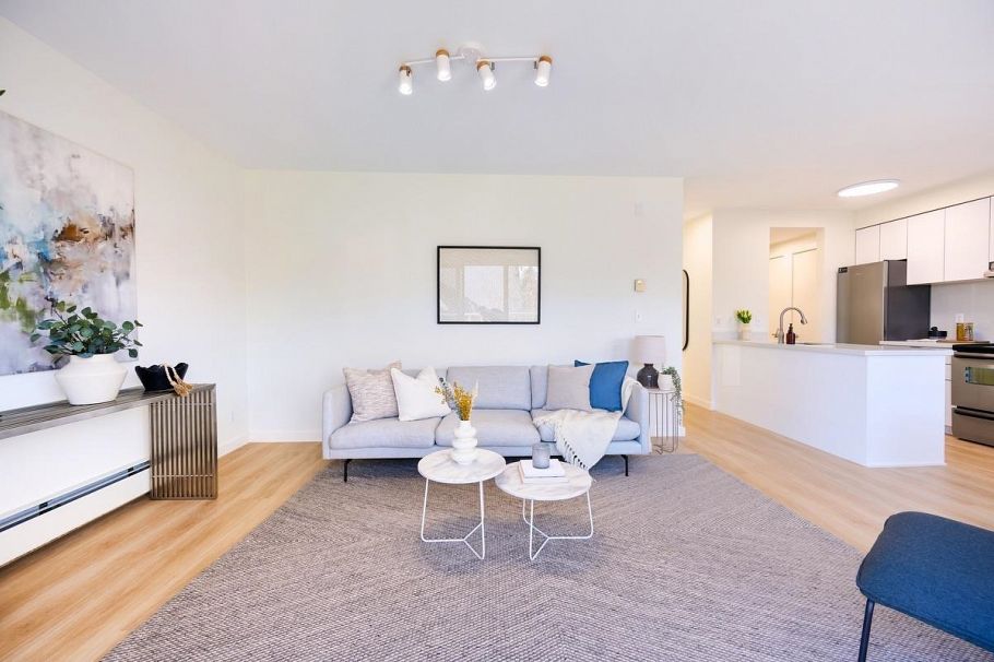 311 1033 St. Georges Avenue North Vancouver, BC - 17