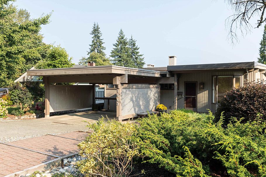 1063 Whitchurch Street North Vancouver, BC - 31