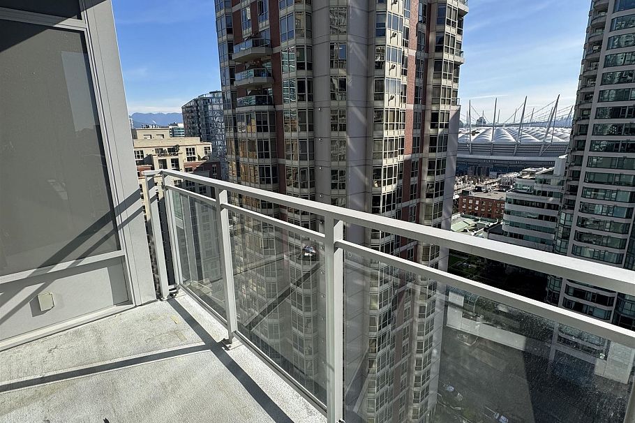 1907 888 HOMER STREET, Vancouver BC V6B 0H7 Vancouver, BC - 1