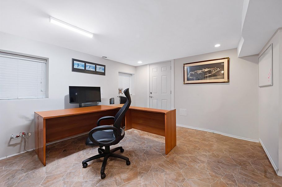 2675 Dundas Street Vancouver, BC - 22