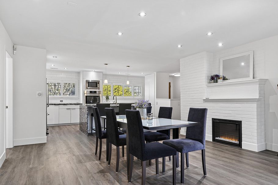 1375 Mcbride Street North Vancouver, BC - 9