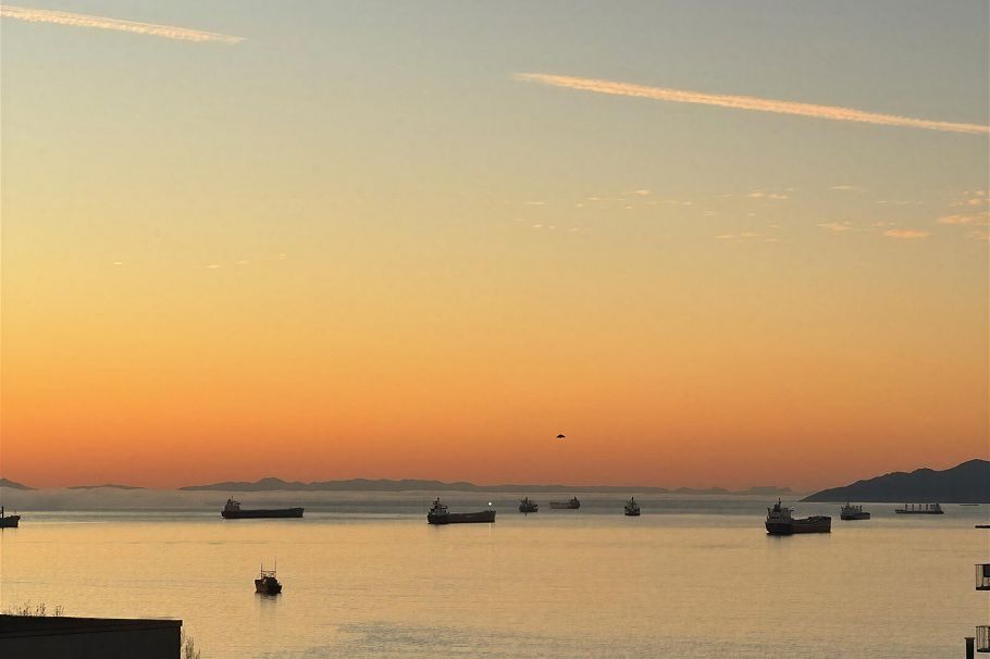 907 1330 Harwood Street Vancouver, BC - 2