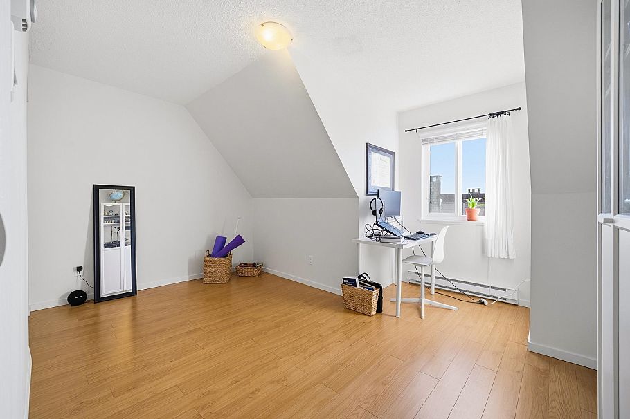 1309 Mahon Avenue North Vancouver, BC - 15