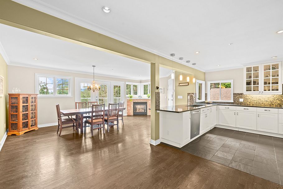 4622 Cove Cliff Road North Vancouver, BC - 15