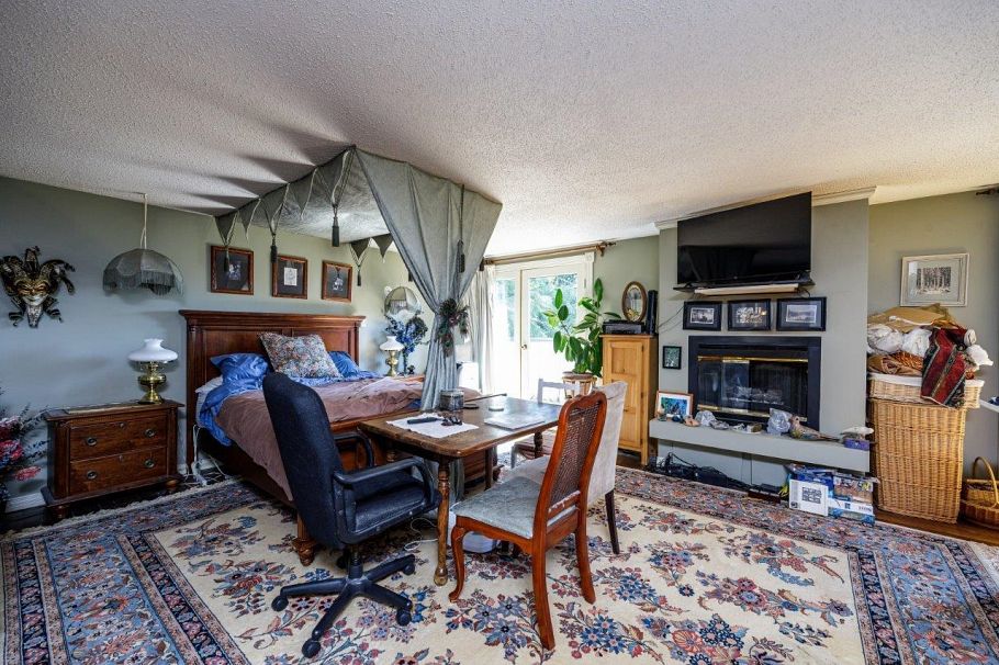 368 E Kings Road North Vancouver, BC - 28