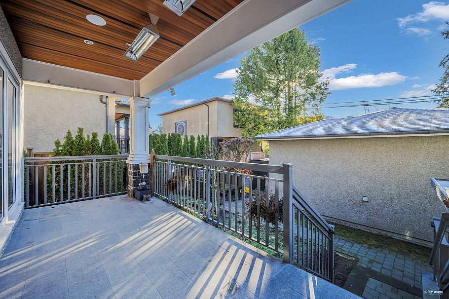 3946 W 30th Avenue Vancouver, BC - 21