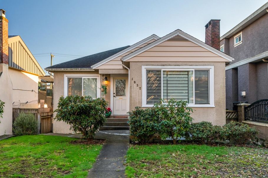 1032 E 49th Avenue Vancouver, BC - 1