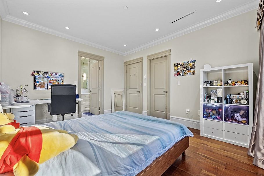 6886 Angus Drive Vancouver, BC - 20