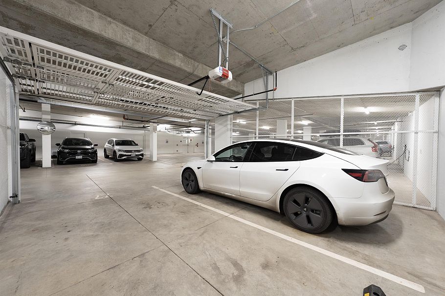 223 650 E 2nd Street North Vancouver, BC - 7