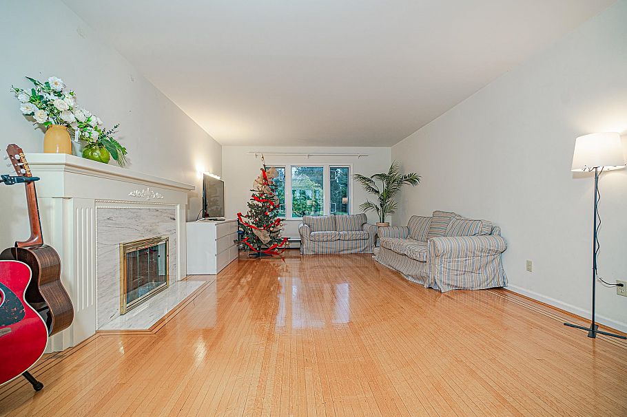 6812 Arbutus Street Vancouver, BC - 5