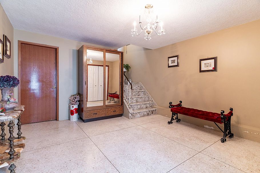 2740 E 2nd Avenue Vancouver, BC - 3