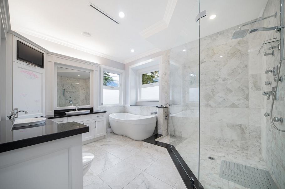 1420 W 53rd Avenue Vancouver, BC - 15