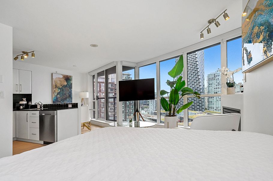 2006 501 Pacifc Street Vancouver, BC - 25