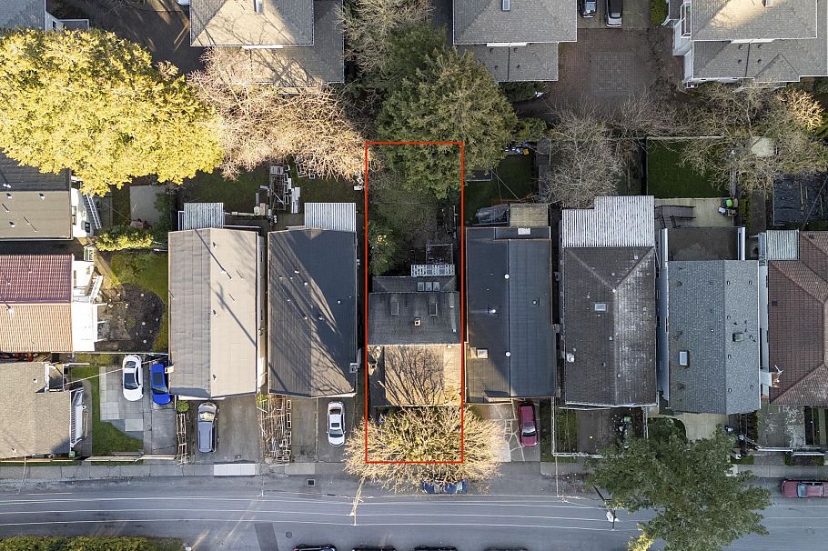 3968 Fleming Street Vancouver, BC - 2