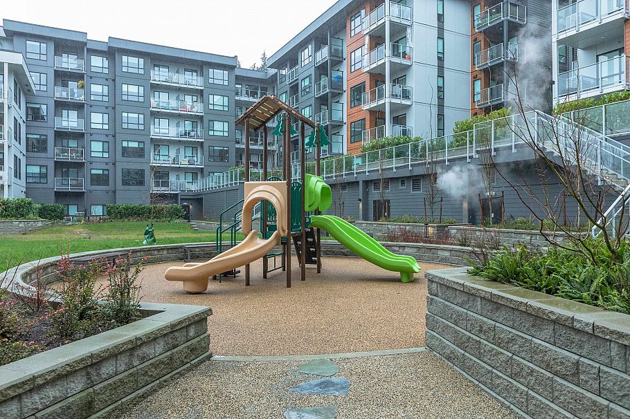 312 3596 Malsum Drive North Vancouver, BC - 22