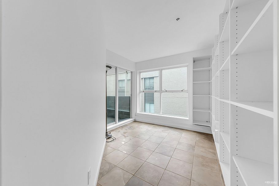 107 933 W 8th Avenue Vancouver, BC - 16