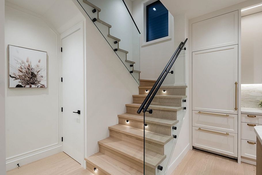 2 3036 W 13th Avenue Vancouver, BC - 14