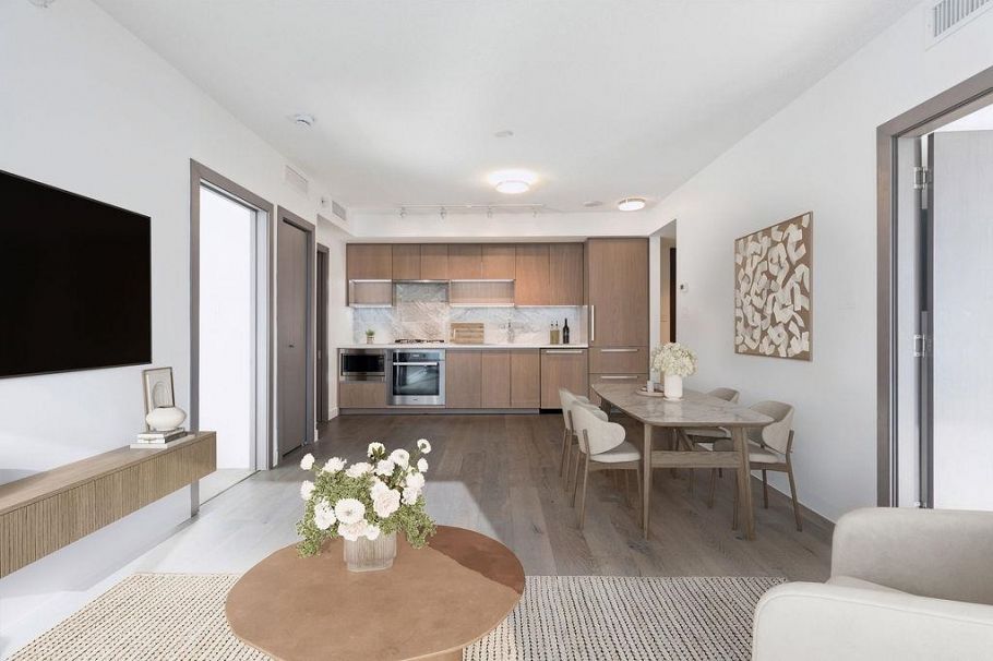 1751 38 Smithe Street Vancouver, BC - 3