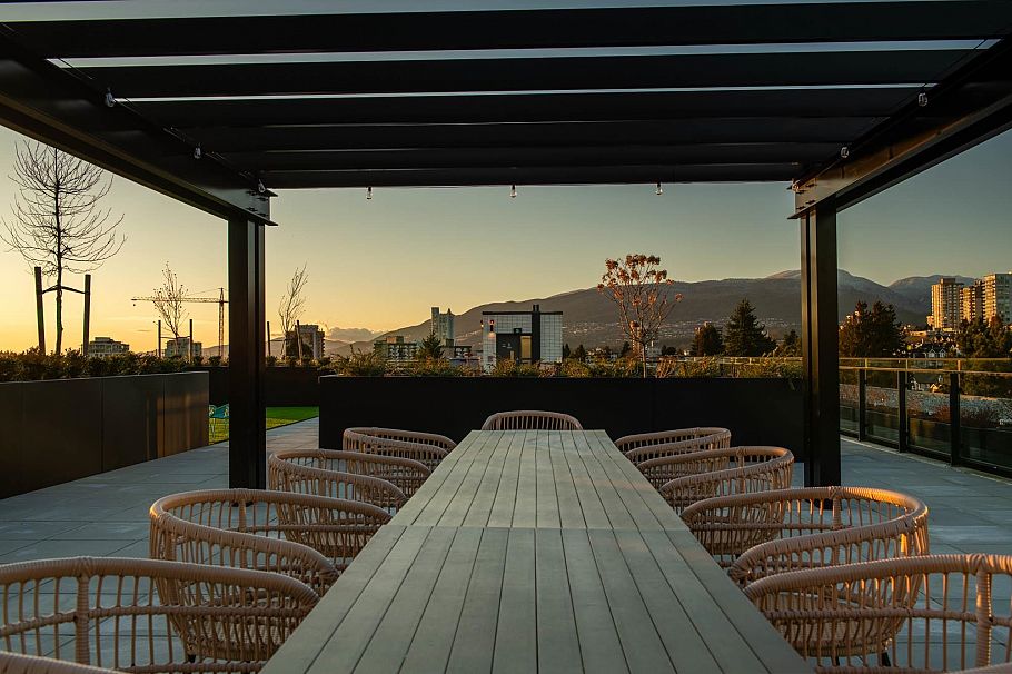 419 422 E 3rd Street North Vancouver, BC - 28