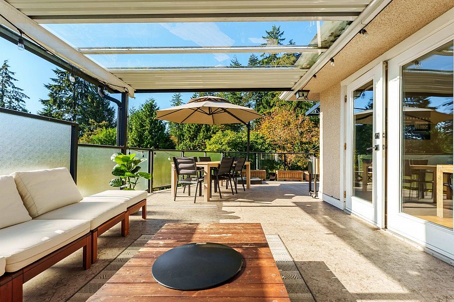 799 Plymouth Drive North Vancouver, BC - 19