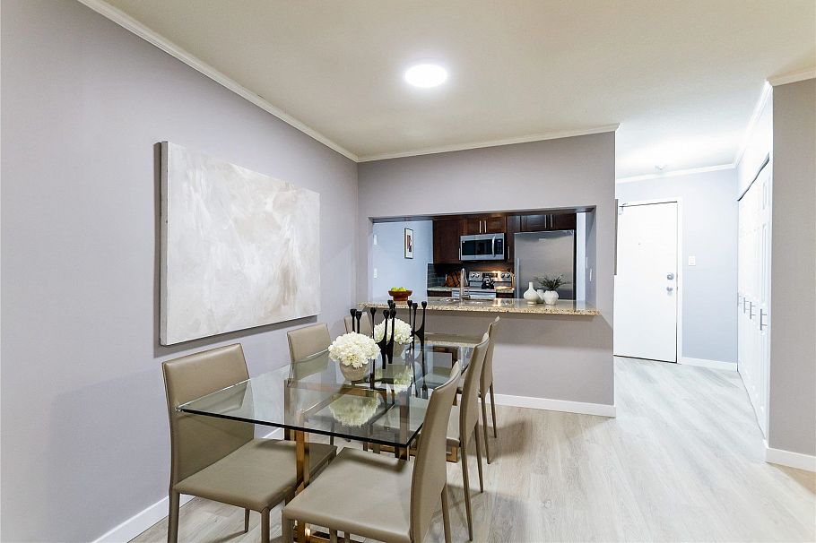 201 2222 Prince Edward Street Vancouver, BC - 9