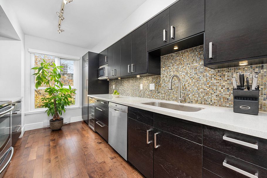 206 2988 Alder Street Vancouver, BC - 8