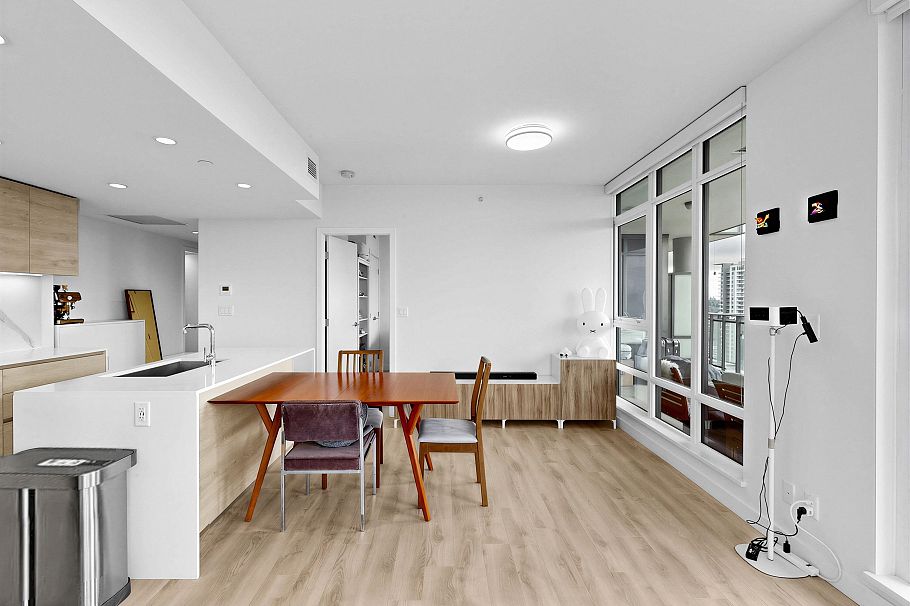 2602 2085 Skyline Court Burnaby, BC - 20