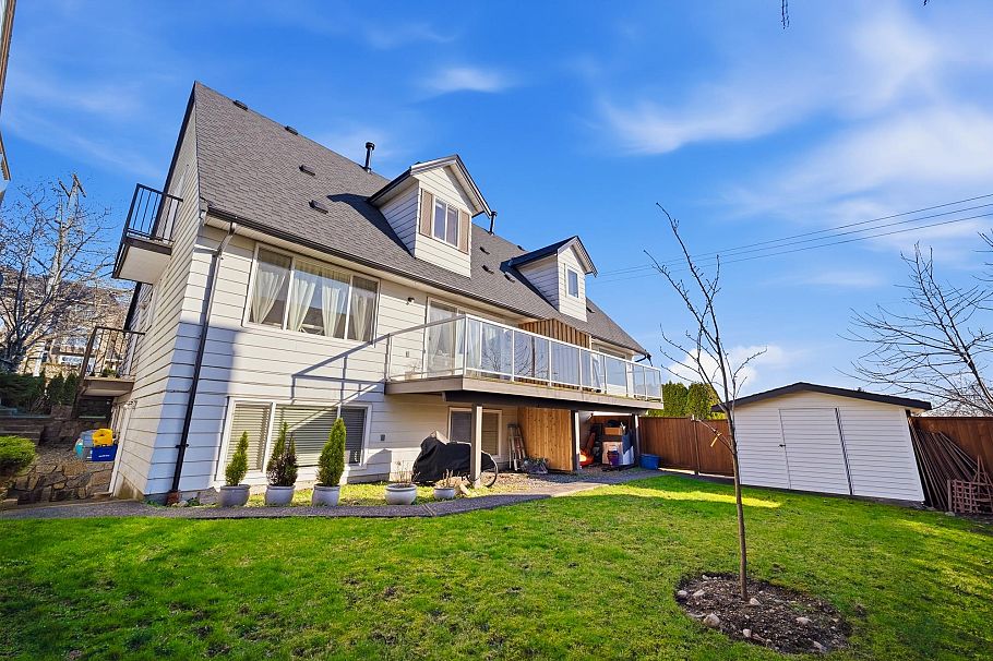 1309 Mahon Avenue North Vancouver, BC - 33