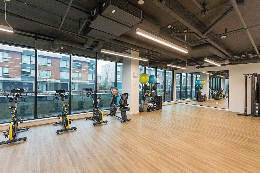 312 3596 Malsum Drive North Vancouver, BC - 15