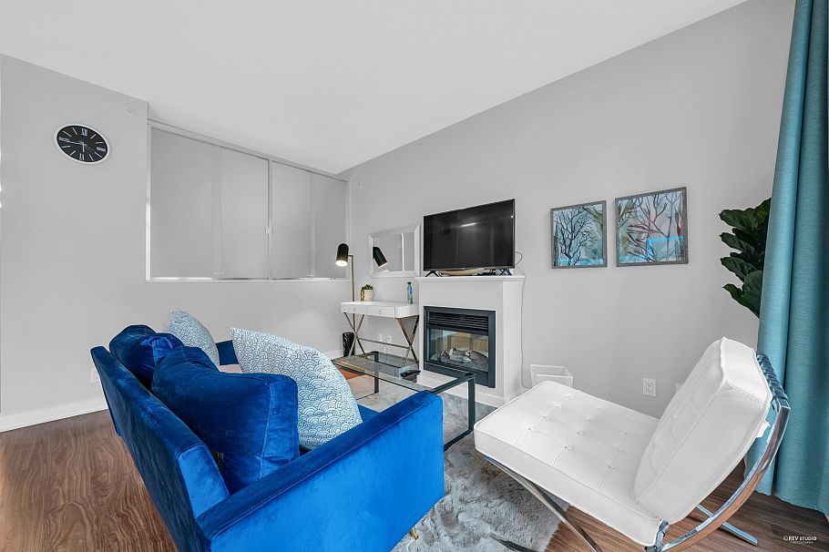 406 1249 Granville Street Vancouver, BC - 4