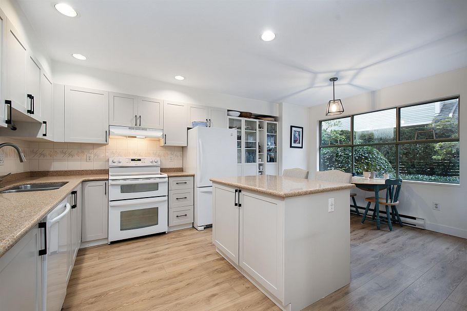 5 229 E 8th Street North Vancouver, BC - 14