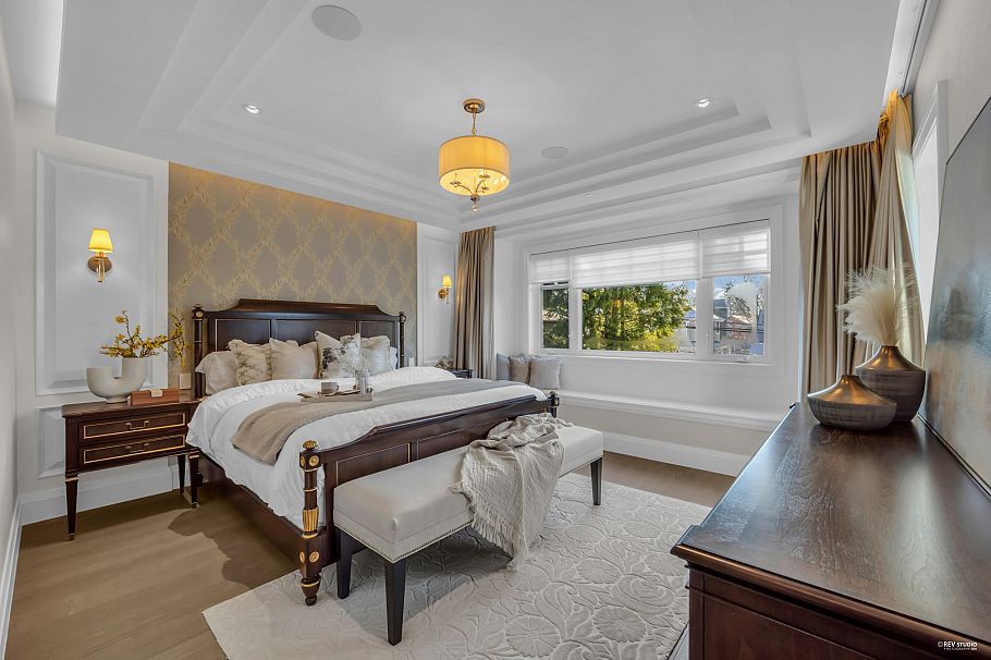 3946 W 30th Avenue Vancouver, BC - 31