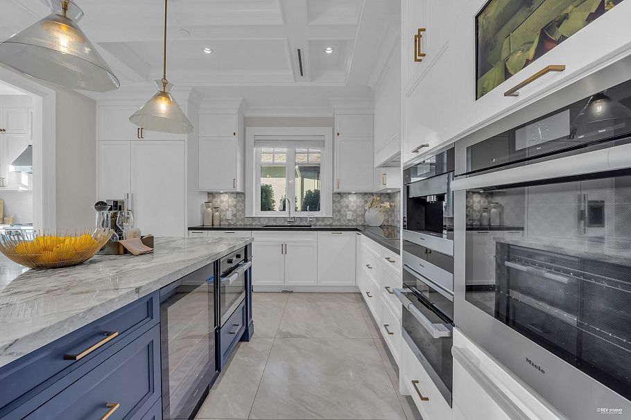 3946 W 30th Avenue Vancouver, BC - 15