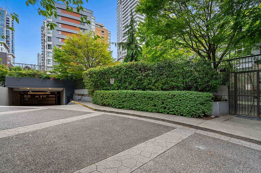 2006 501 Pacifc Street Vancouver, BC - 19