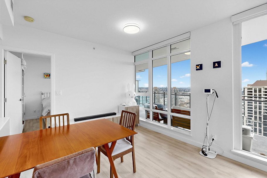 2602 2085 Skyline Court Burnaby, BC - 18