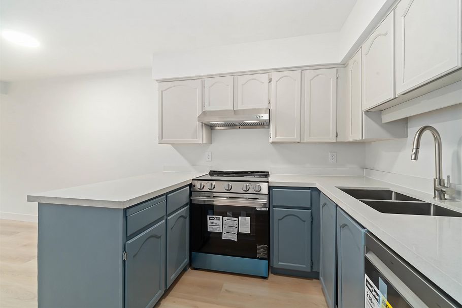 307 2928 Commercial Drive Vancouver, BC - 11