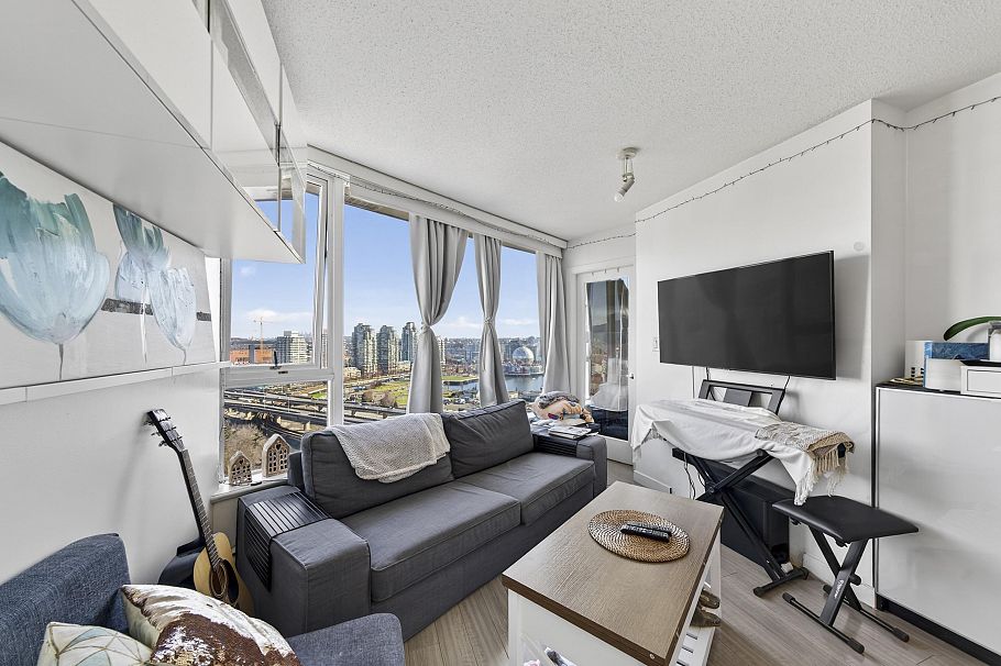 2309 688 Abbott Street Vancouver, BC - 11