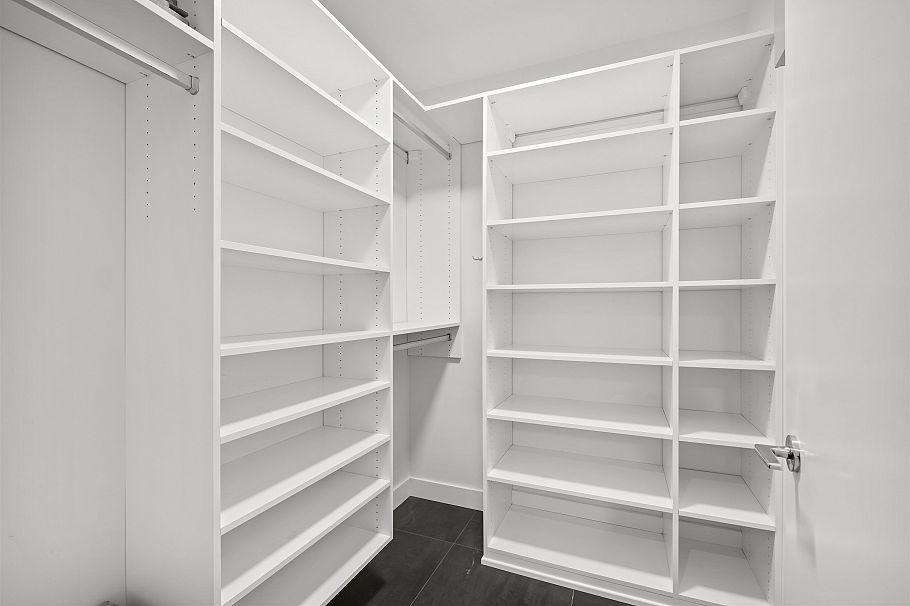 202 689 Abbott Street Vancouver, BC - 31