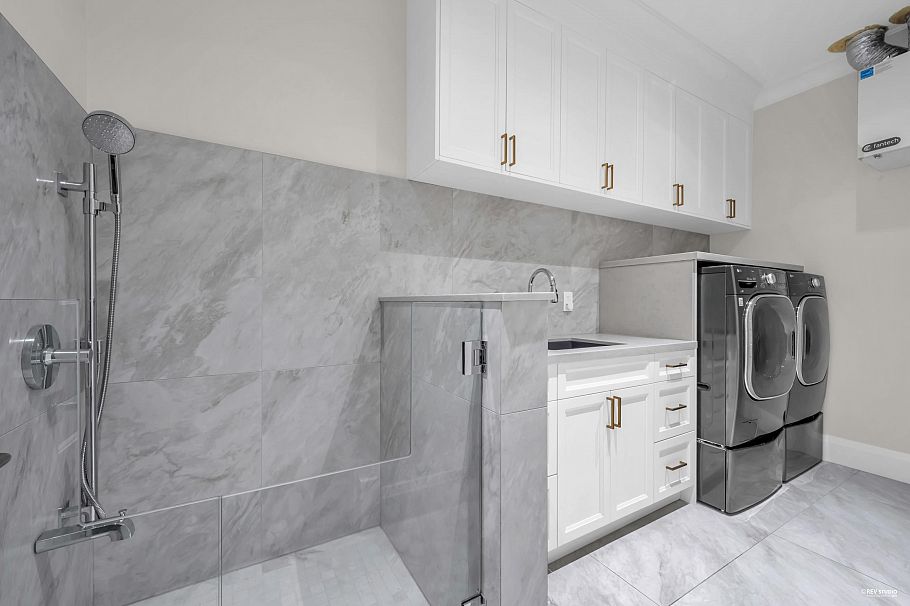 3946 W 30th Avenue Vancouver, BC - 26