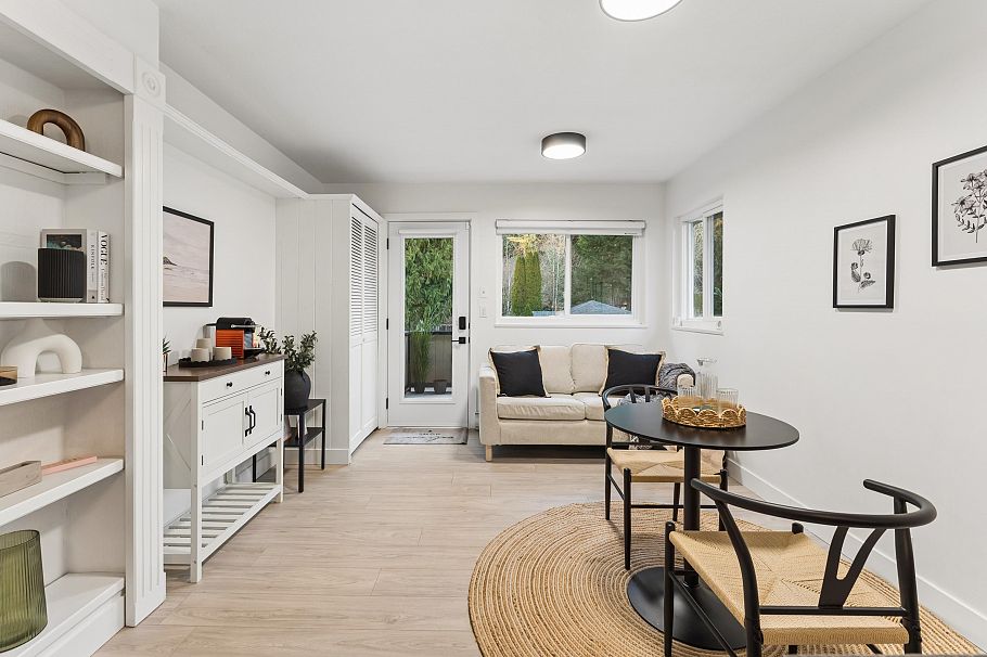 1564 Hope Road North Vancouver, BC - 15