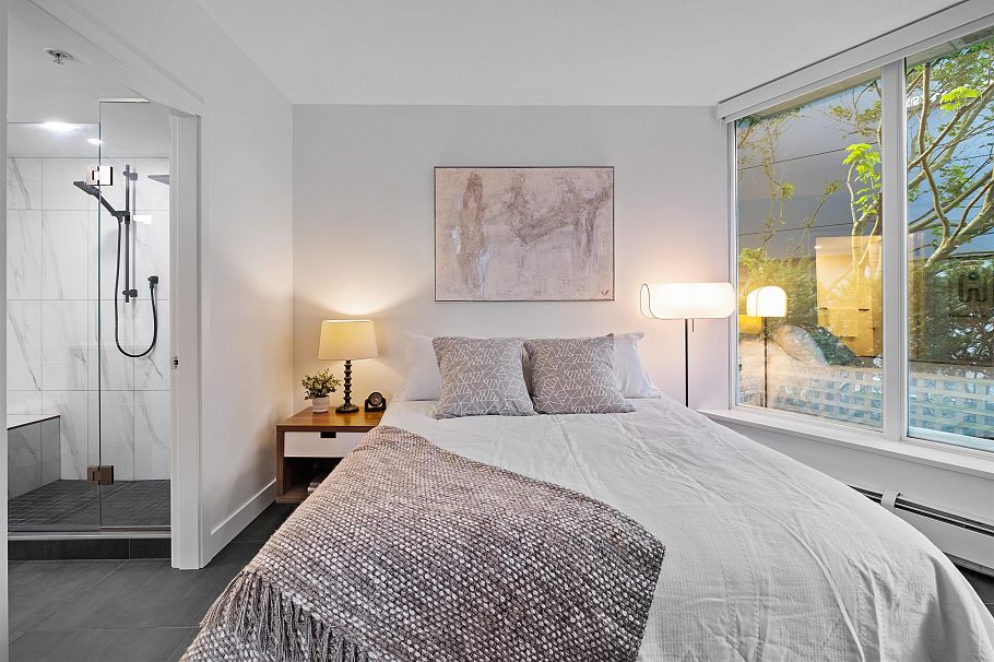 202 689 Abbott Street Vancouver, BC - 21