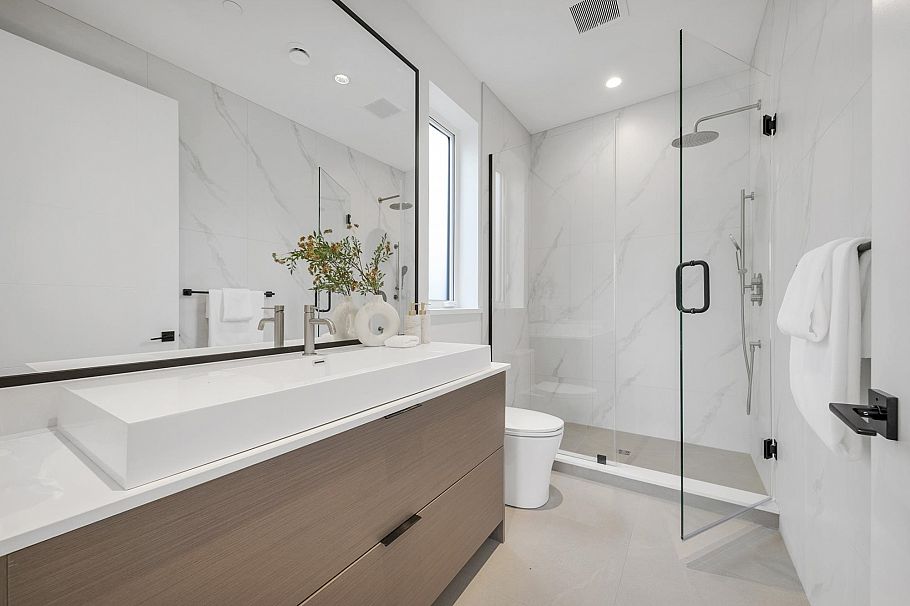 2 4023 W 18th Avenue Vancouver, BC - 22