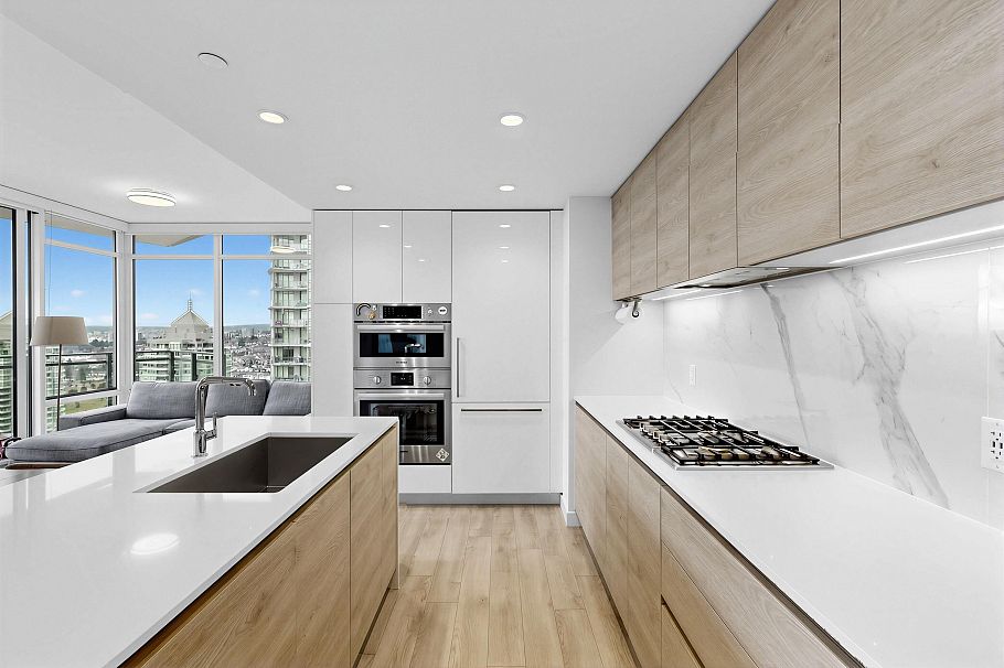 2602 2085 Skyline Court Burnaby, BC - 10