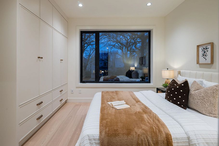 1 3036 W 13th Avenue Vancouver, BC - 19