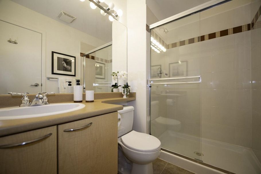 211 692 W 7th Avenue Vancouver, BC - 18