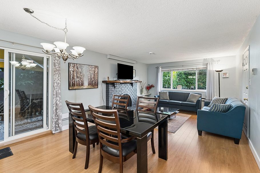 1564 Hope Road North Vancouver, BC - 28