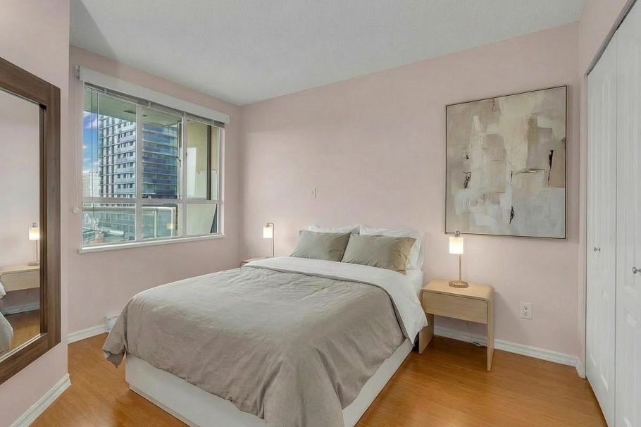 910 3489 Ascot Place Vancouver, BC - 3